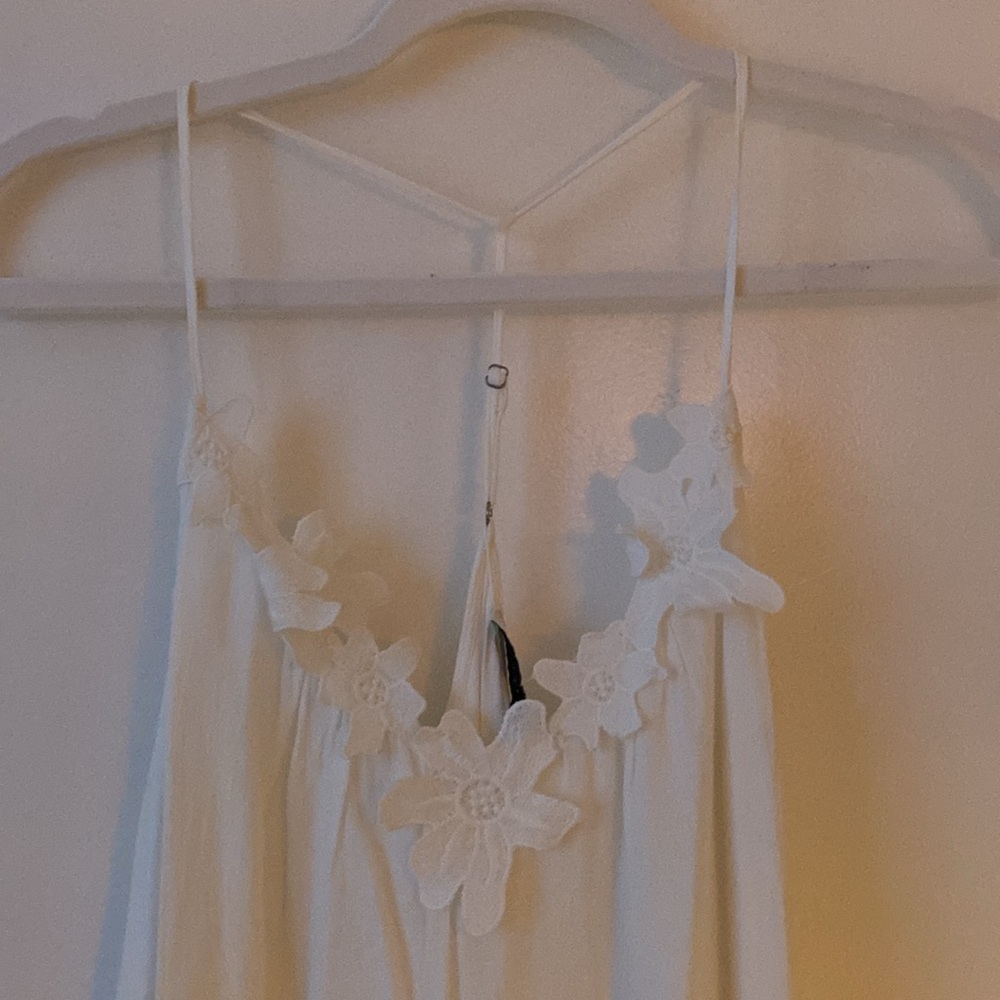 All White Lacey lined Dress - Picture 3 of 11